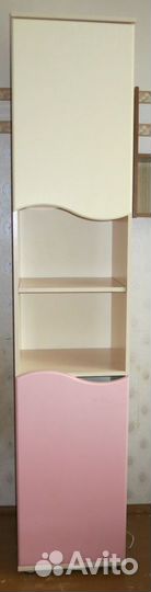 Мебель для подростка (шкафы, кровать)