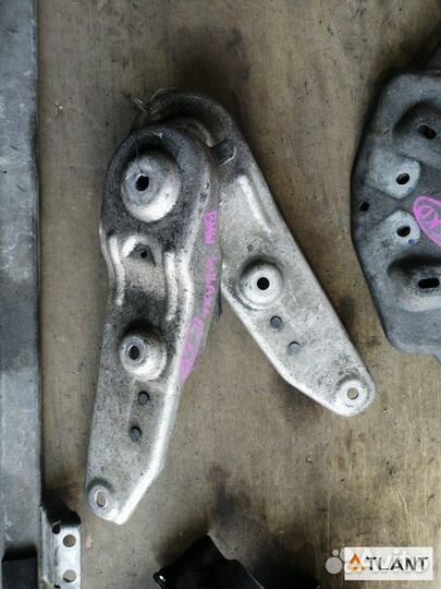 Распорка BMW 5-series