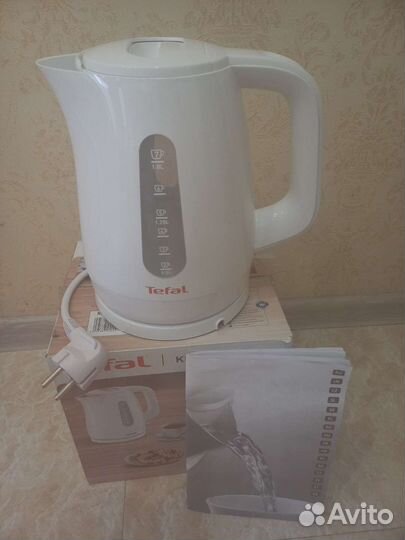 Электрический чайник Тефаль KO172130