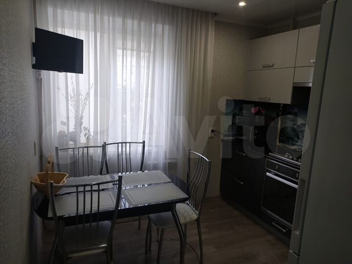 2-к. квартира, 54,4 м², 2/5 эт.