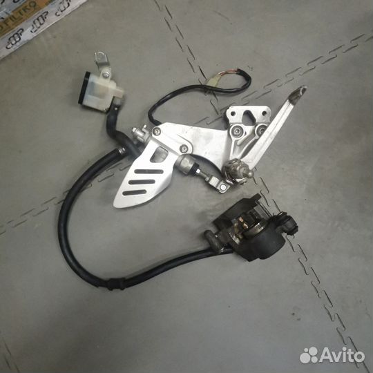 Машинка заднего тормоза suzuki GSX-R