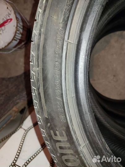 Bridgestone Turanza T005A 235/45 R18