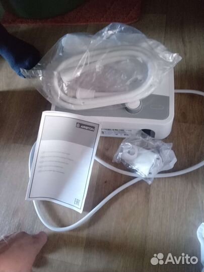 Электрический потолочный водонагреватель