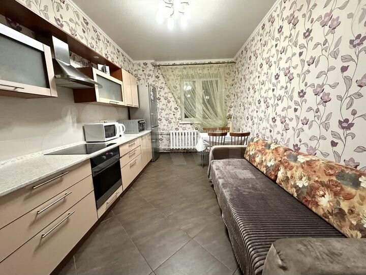 3-к. квартира, 65 м², 4/19 эт.