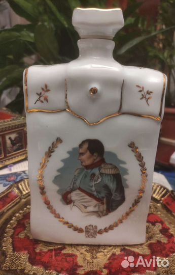 Limogec. Штоф фарфоровая книга Наполеон