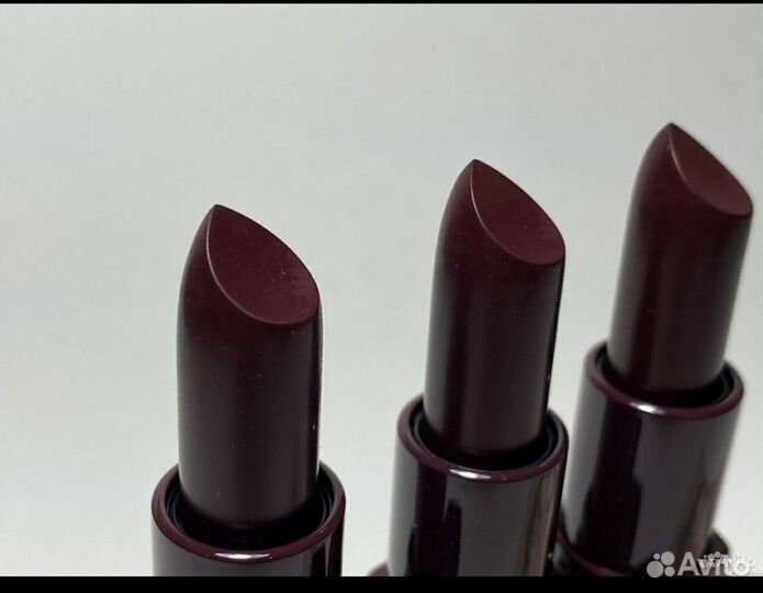 Помада Bobbi Brown Crushed оттенок Daring Dalalid