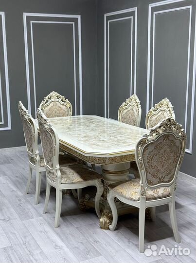 Стол и стулья от производителя. В наличии
