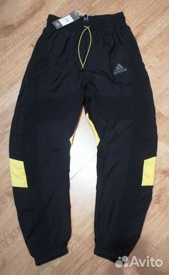 Новые брюки Adidas