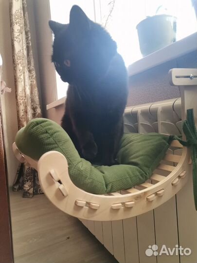 Лежанка для кошек на батарею и не только