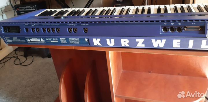Kurzweil k2000