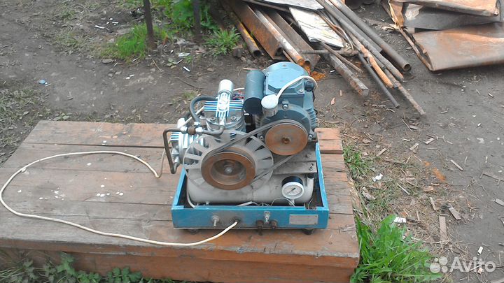 Стоматологический компрессор