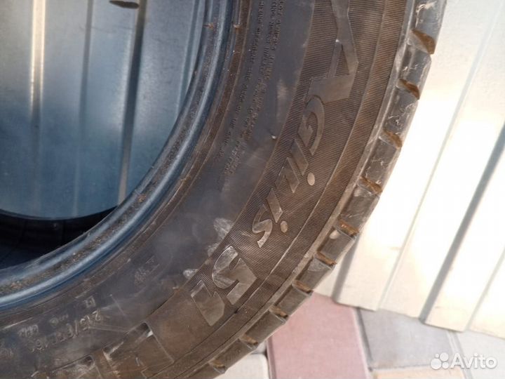 Michelin Weatherwise 215/65 R16