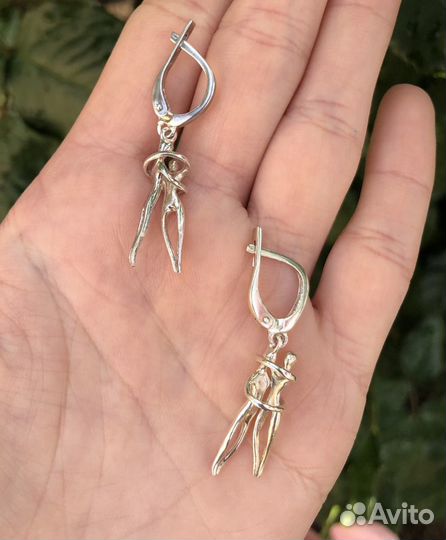 Серебряные серьги танцующая пара