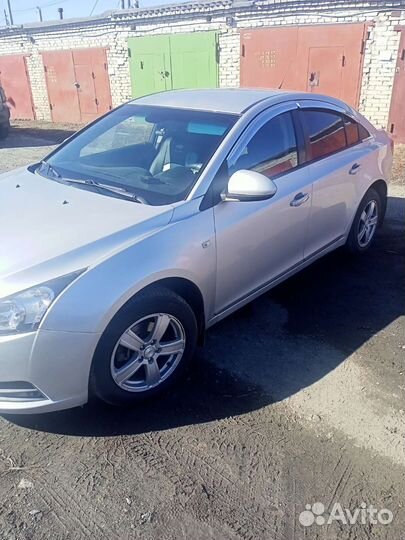 Автомобильные коврики резиновые