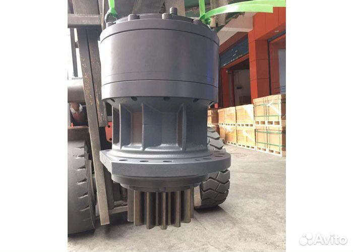 14541030 редуктор поворота Volvo EC 460