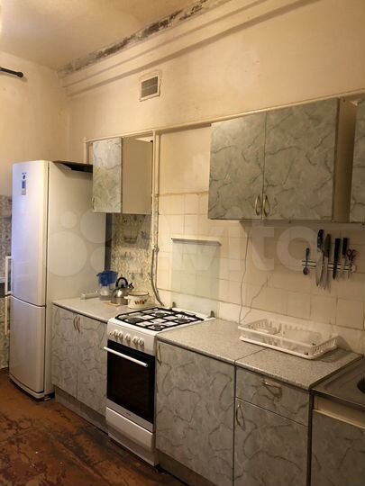 Комната 23,9 м² в 3-к., 2/2 эт.