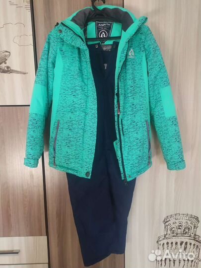 Горнолыжный костюм, S