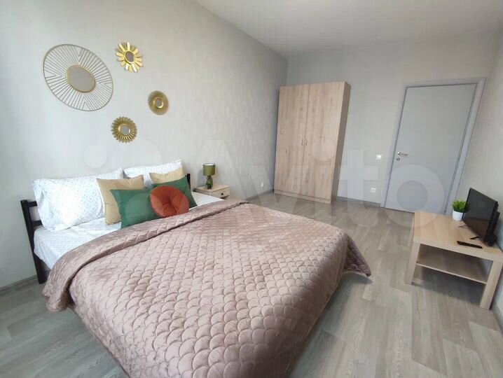 2-к. квартира, 43 м², 8/25 эт.