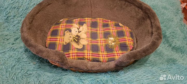 Корзина, лежанка для кошек