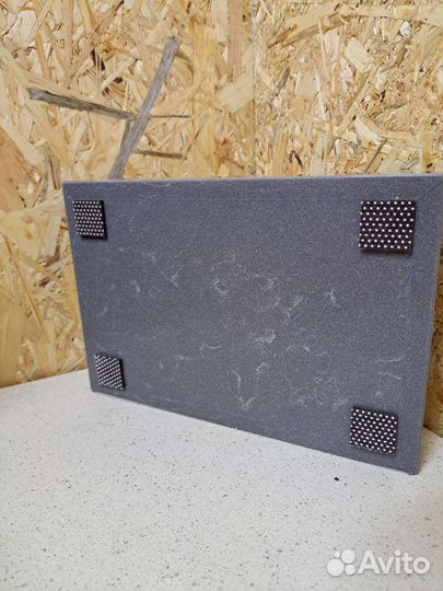 Подставки и пр.изделия из кварцита