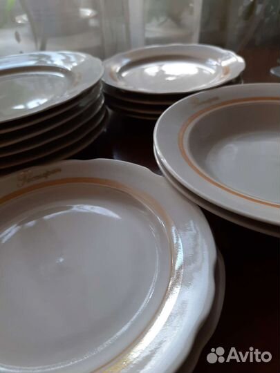 Посуда для дачи - Тарелки СССР 29 шт., креманки