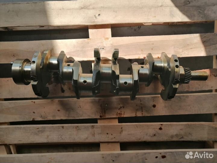 Вал коленчатый 245.9-1005015-08