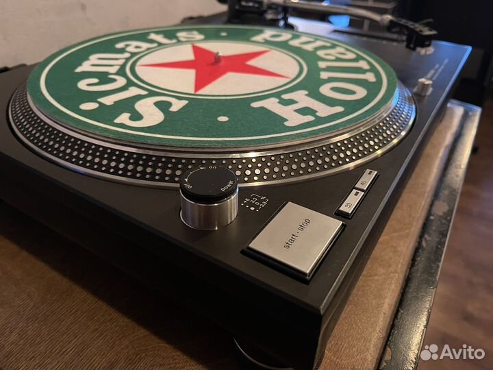 Виниловый проигрыватель Technics SL1210 MK2