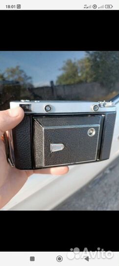 Пленочный фотоаппарат