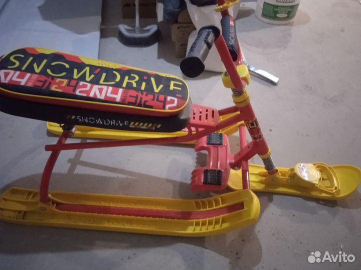 Детский снегокат