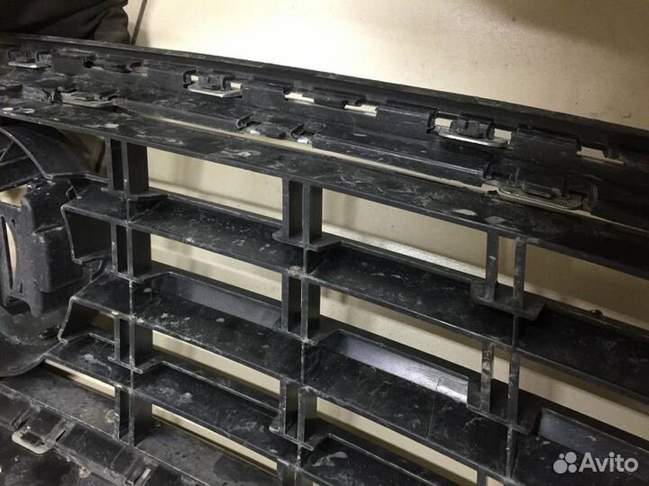 Решетка радиатора Volkswagen Polo