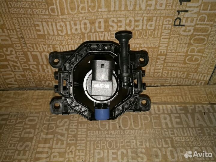 Фара противотуманная Логан 2,Дастер 2,Аркана