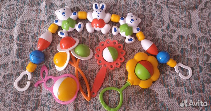 Игрушки погремушки