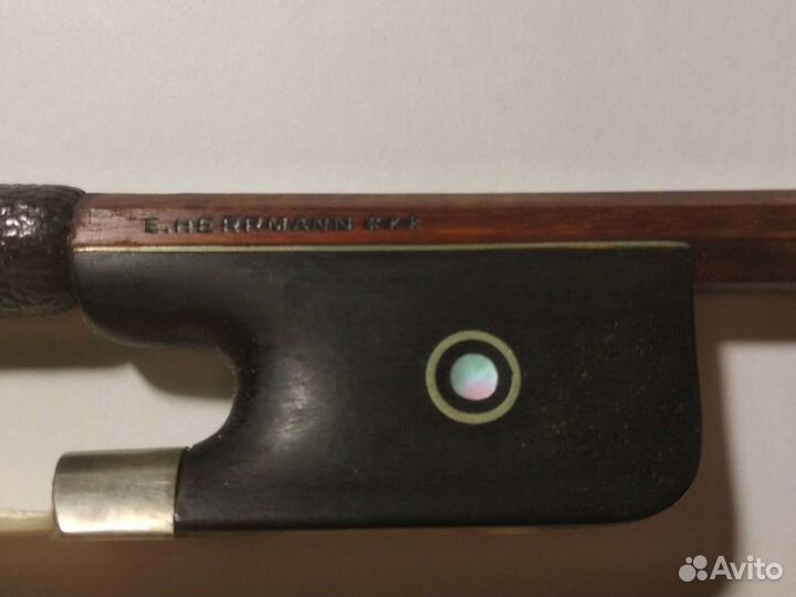 Смычек виолончельный.Мастер E.Herrmam.Материал:Бра