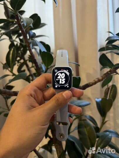 Часы apple watch se 40 mm nike