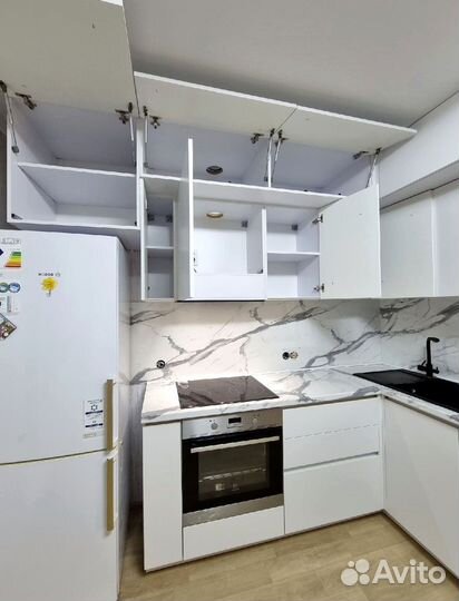 Кухни на заказ с удобной планировкой