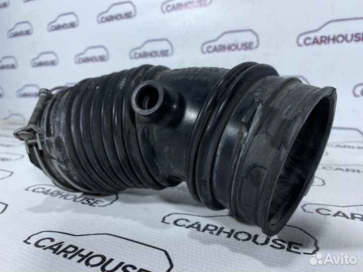 Патрубок воздушного фильтра Toyota Camry 2GR-FE