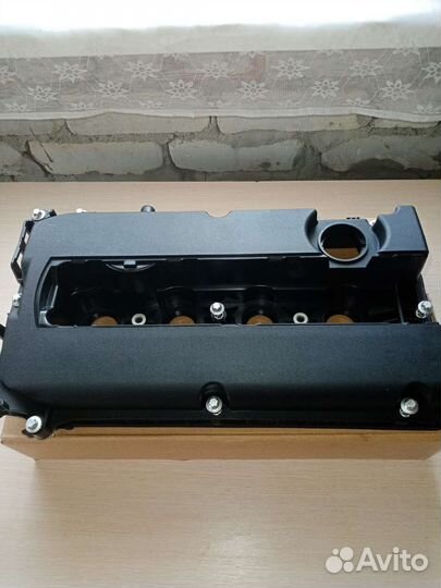 Клапанная крышка