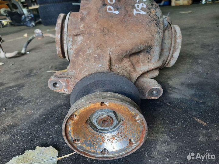 Редуктор с бмв е46 330d 2.81 M57