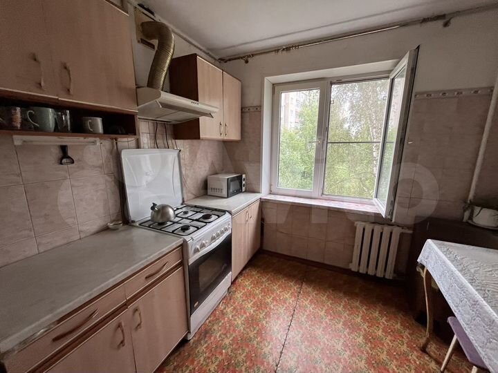 3-к. квартира, 58 м², 5/9 эт.