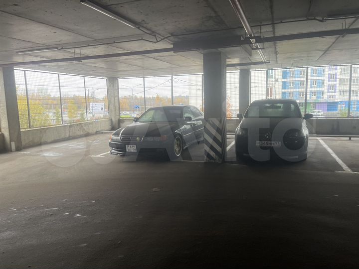 Машиноместо, 20 м²