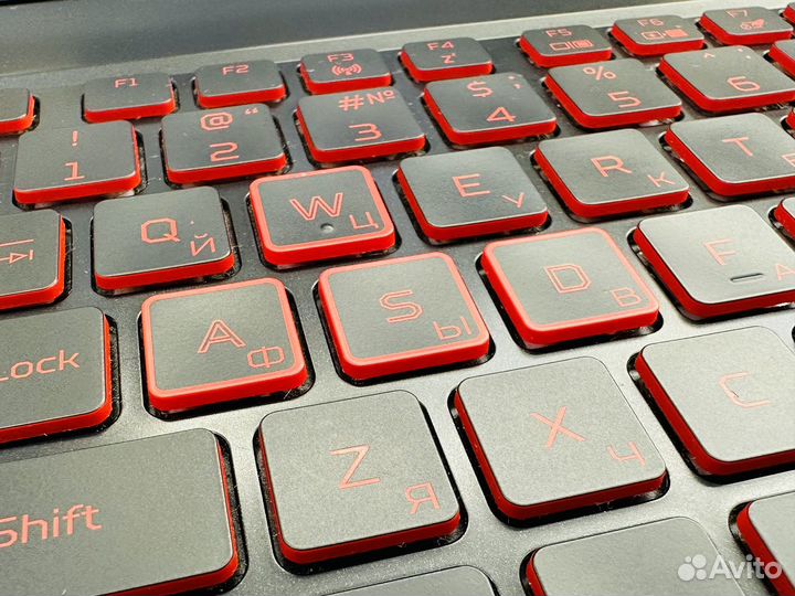 Игровой ноутбук 17.3 Core i7-10750H/GTX 1650/ 16