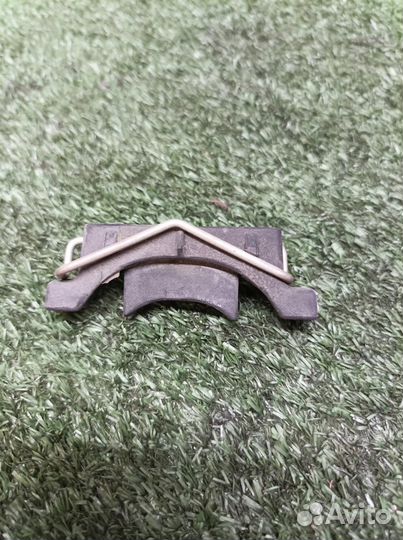 Кронштейн (сопут. товар) VW Touareg 2002-2010