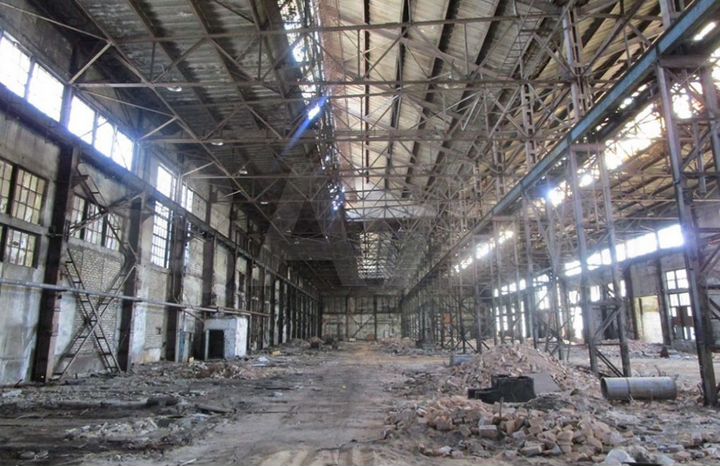 Помещение свободного назначения 4880,1метров