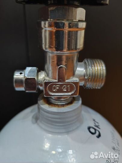 Баллон со2 для аквариума резьба w21.8