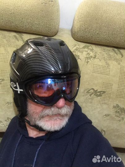 Шлем горнолыжный uvex 58-61