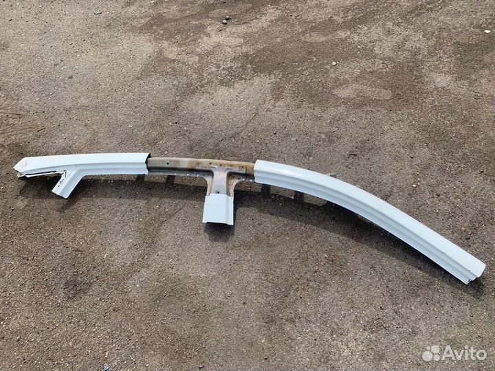 Брус крыши правый Solaris 1 (хетчбэк)