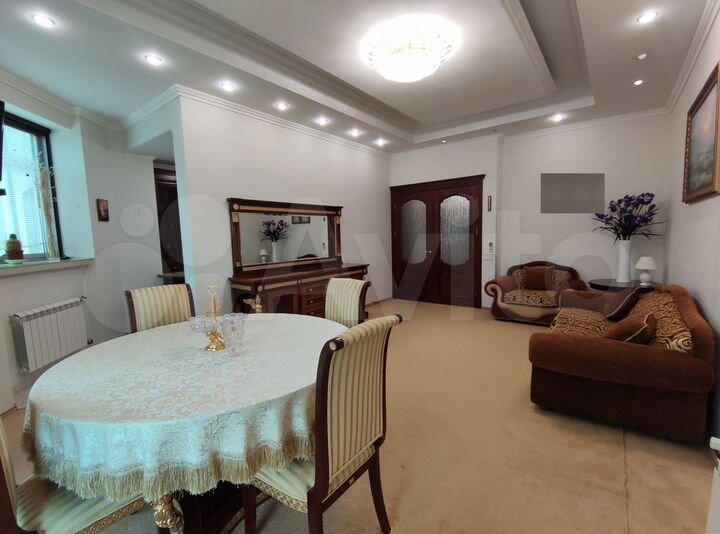 3-к. квартира, 115 м², 4/10 эт.