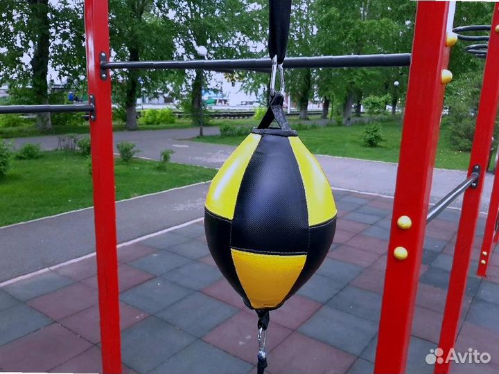 Боксерская груша на резинках
