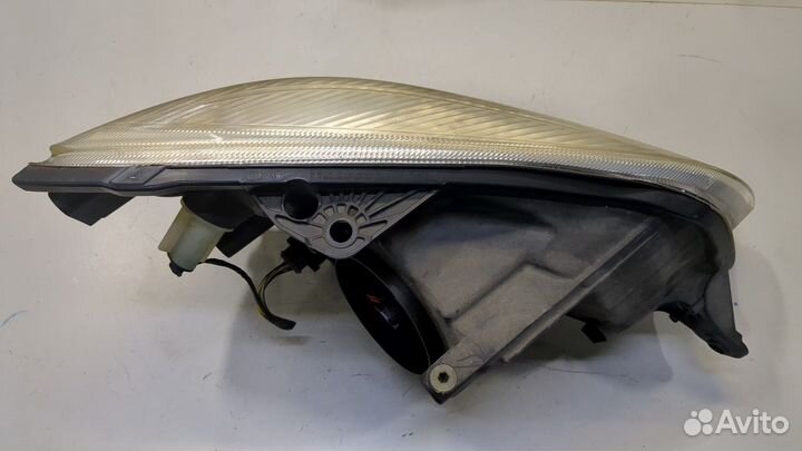 Фара (передняя) Skoda Roomster, 2007