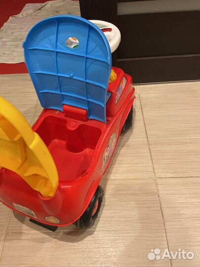 Машина каталка толокар